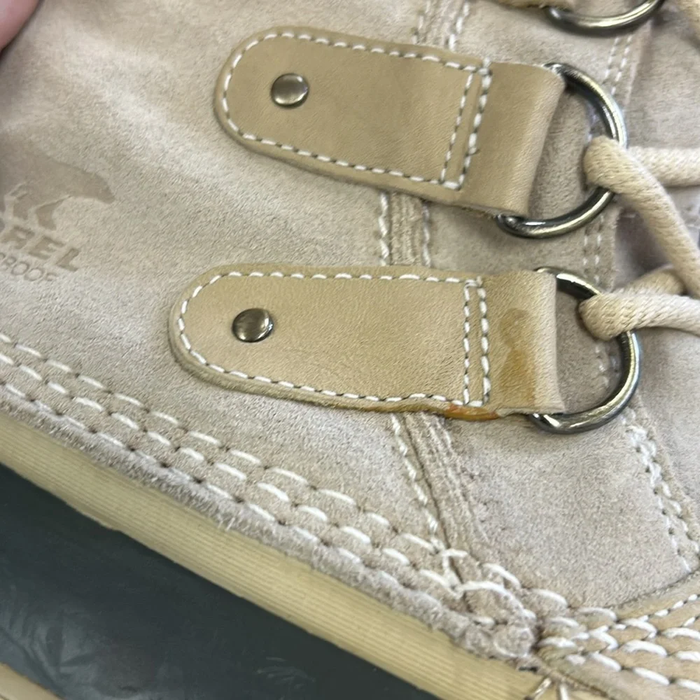 Sorel‎ Joan of Arctic Boots Women’s 7 Waterproof Warm Winter Outdoors in Oatmeal